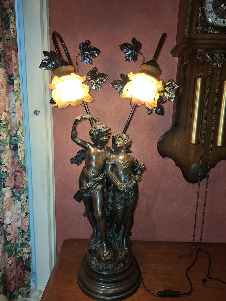 Antieken lamp (brons), Ophalen, Zo goed als nieuw