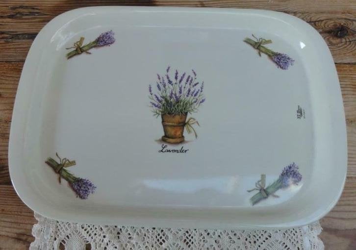 SALE Jet Lavendel dienblad , 36,5 cm x 26 cm, middel maat, Huis en Inrichting, Keuken | Servies, Overige materialen, Gebruikt