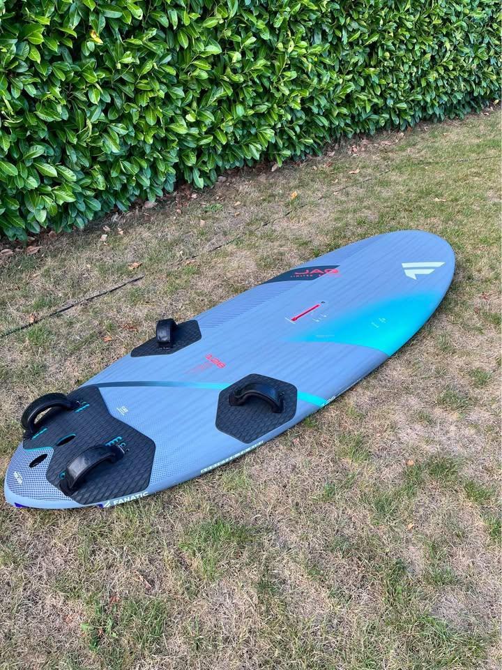 Fanatic Duotone Jag LTD 128, Watersport en Boten, Windsurfen, Zo goed als nieuw, Plank, Minder dan 250 cm, Ophalen