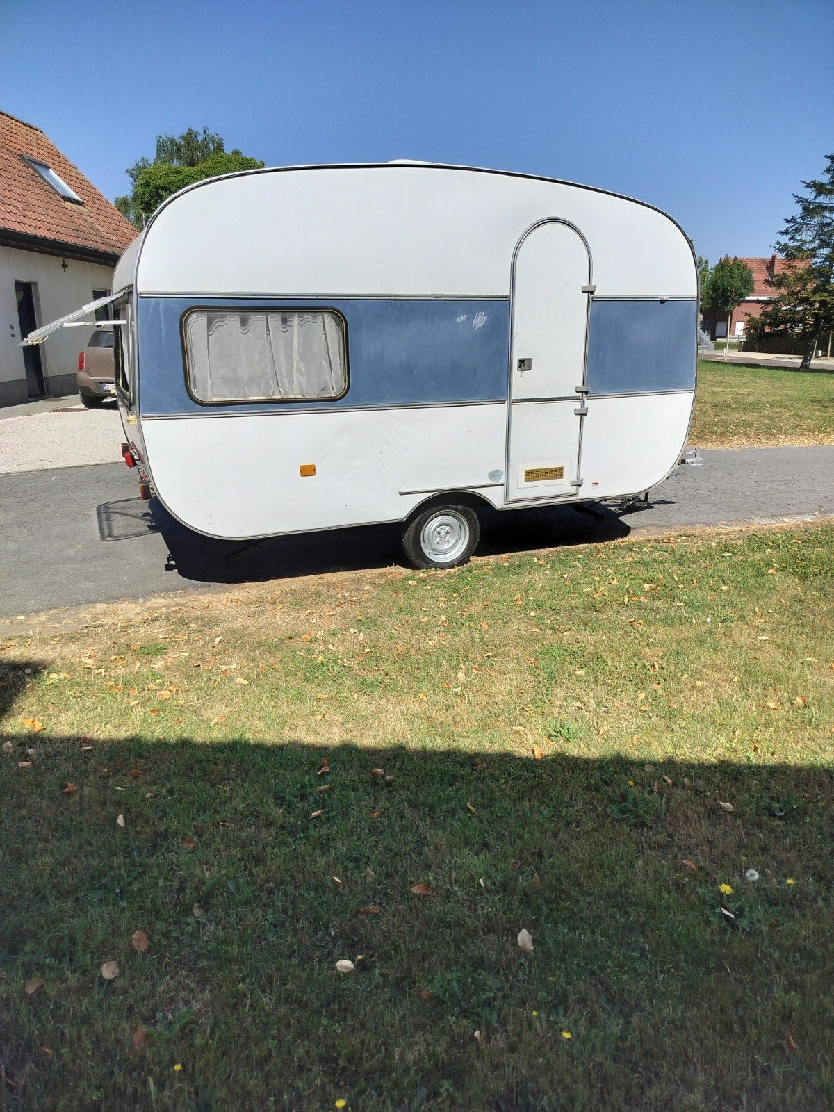Caravan Adria < 750kg, Particulier, Réfrigérateur, Adria