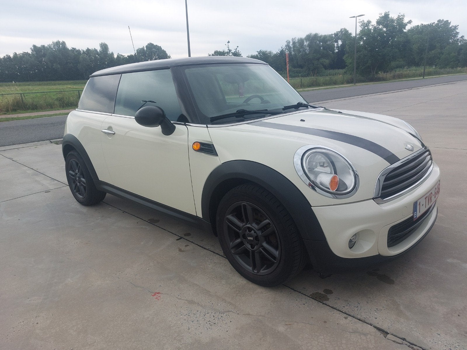 Zeer mooie Mini one te koop..., Auto's, Mini, Particulier, One, Elektrische ramen, Benzine, Euro 5, Stadsauto, 2 deurs, Handgeschakeld