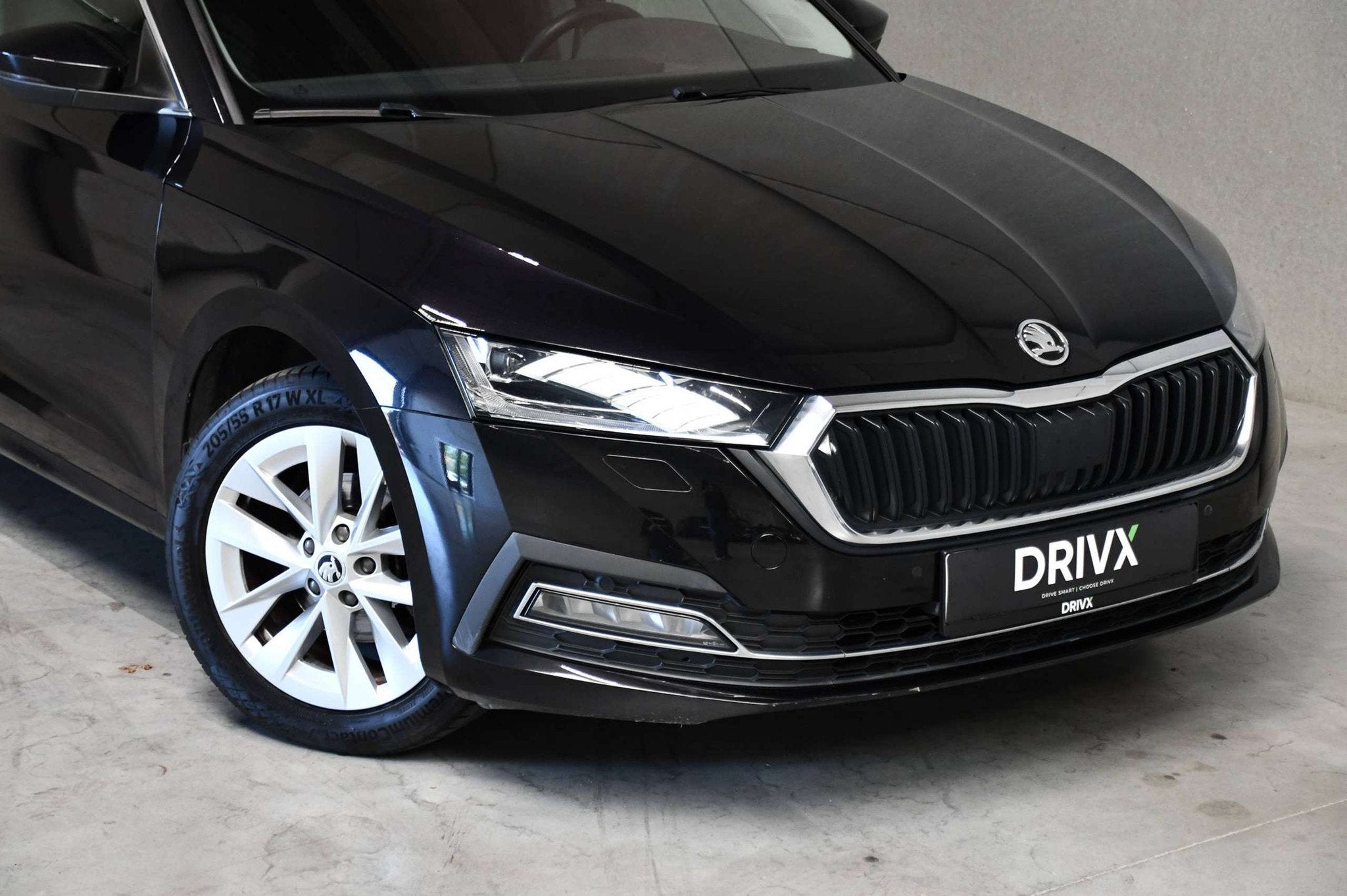 Skoda Octavia Octavia SW 1.5 TSI ACT Ambition DSG l Carplay, 4 cilinders, Alcantara, Zwart, Bedrijf