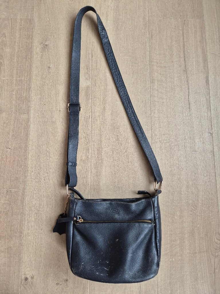 Handtas / Schoudertas (Crinkles, leder), Handtassen en Accessoires, Ophalen of Verzenden, Gebruikt, Handtas
