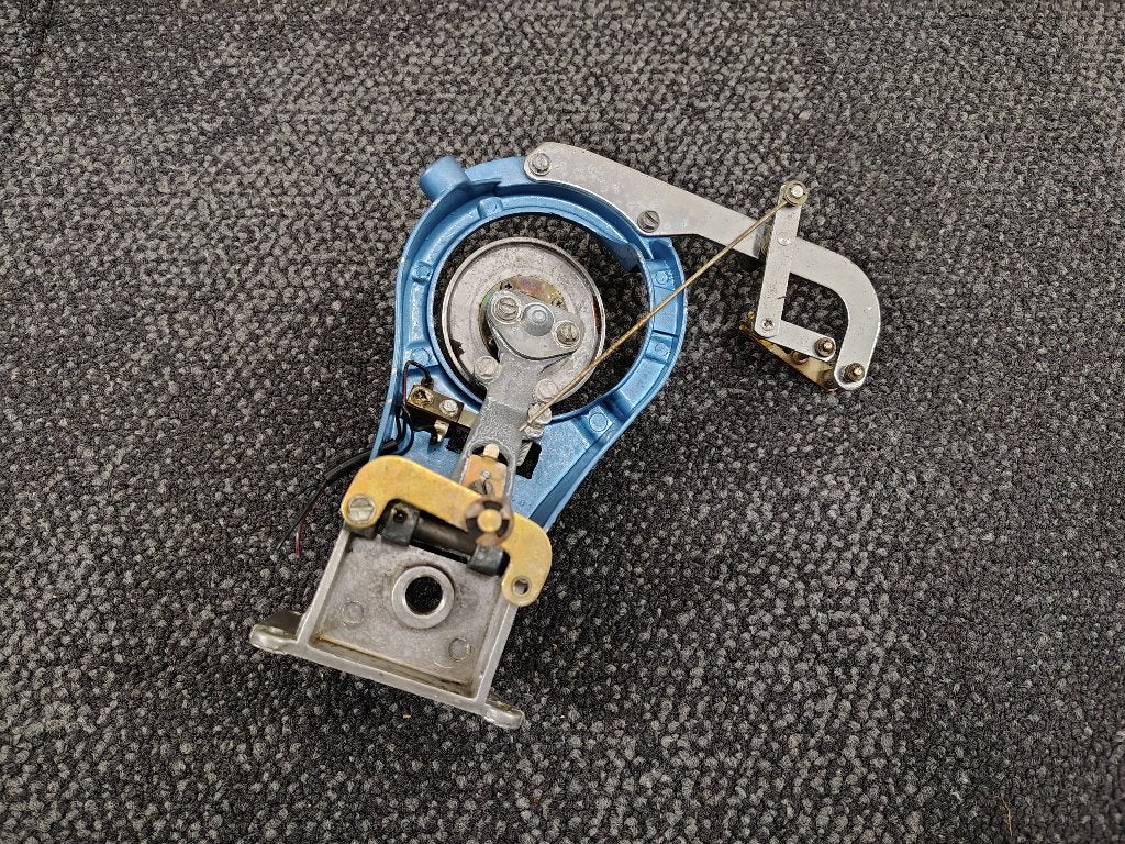 Aandruk Arm/ Compleet/ Mechaniek/ Seeburg LPC1/ LPC480, Envoi, Seeburg