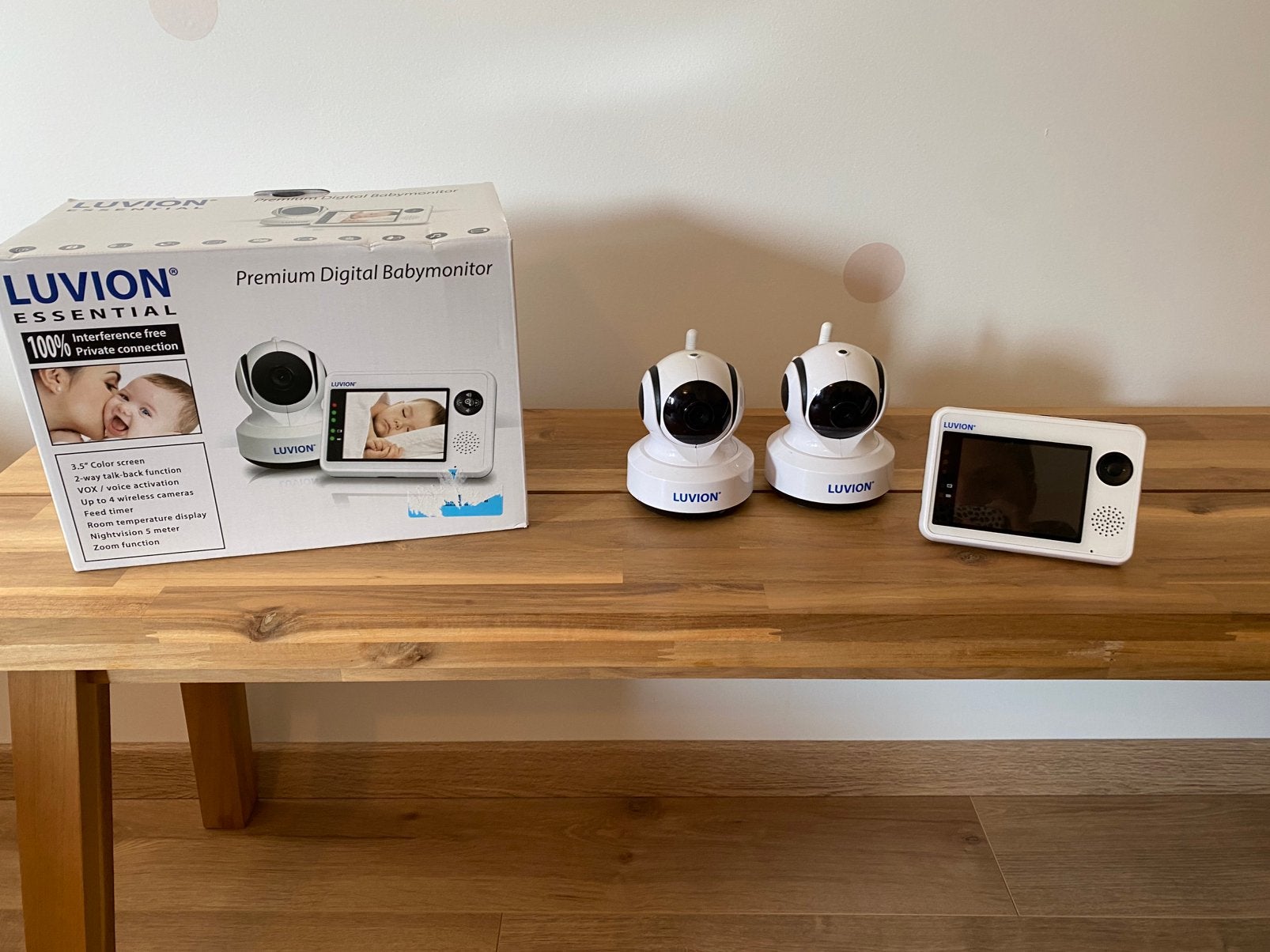Luvion premium babymonitor met 2 camera’s, Kinderen en Baby's, Ophalen, Gebruikt, 250 meter of meer, Camera