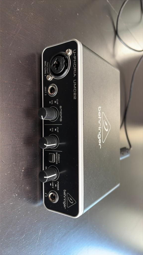 U-phoria umc22, Muziek en Instrumenten, Midi-apparatuur, Ophalen, Zo goed als nieuw