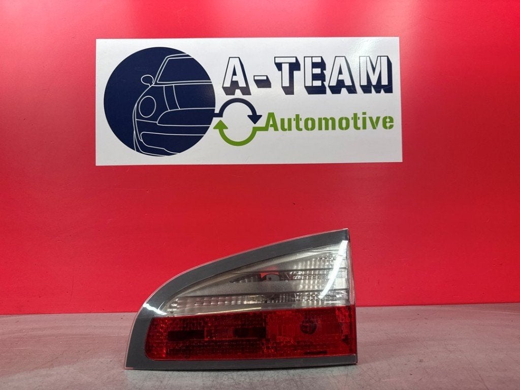 FEU ARRIÈRE DROIT Ford S-Max (GBW) (|6M2113404CG|), Henry-Ford-Straße  1
50735  Köln, DE, Ford-Werke GmbH, Kunden@ford.com, Ford