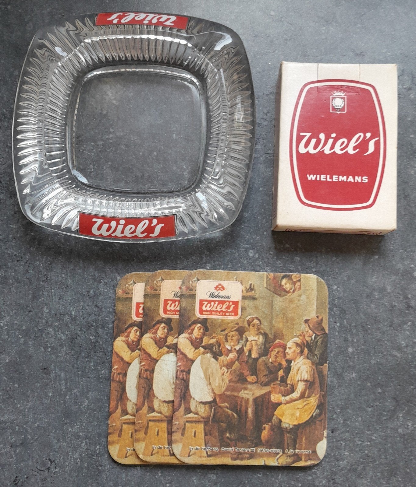 Wiel's, Collections, Marques de bière, Enlèvement