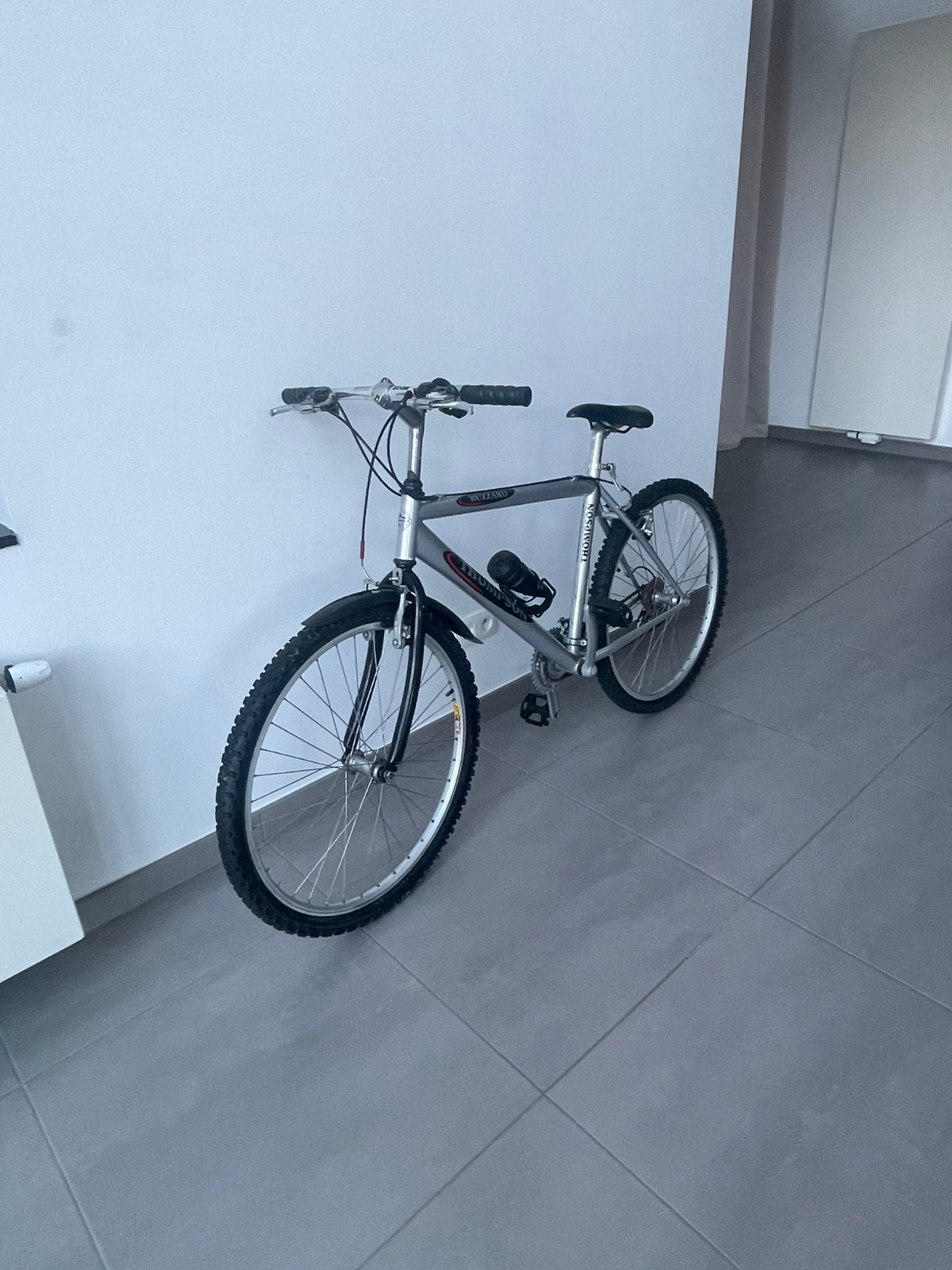 Jongensfiets Thompson Buzzard, Fietsen en Brommers, Ophalen, Zo goed als nieuw, 26 inch of meer, Versnellingen