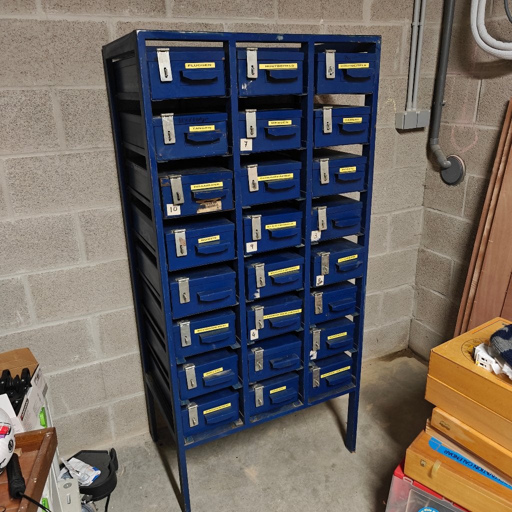 Vintage kast metaal, Ophalen, Gebruikt, Vintage