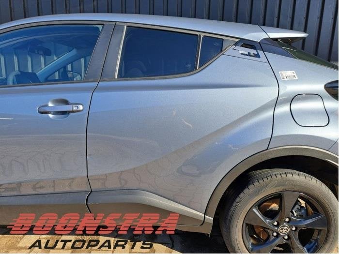 Portière 4portes arrière gauche d'un Toyota C-HR (C-HR 16-, -, 3 mois de garantie, Toyota, Utilisé