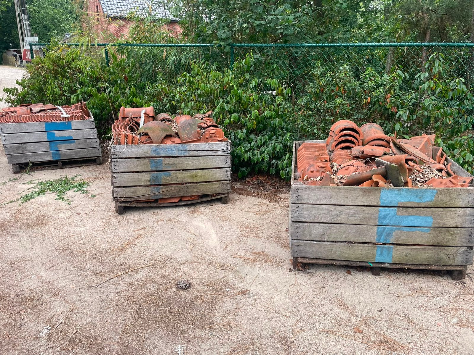 Pottelberg pannen en nokken, Ophalen, Zo goed als nieuw