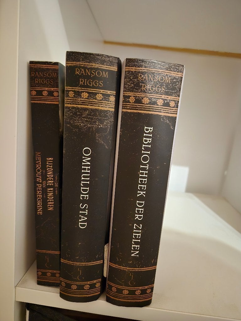 De bijzondere kinderen van mevrouw peregrine boekenreeks, Boeken, Ophalen, Gelezen, Ransom riggs