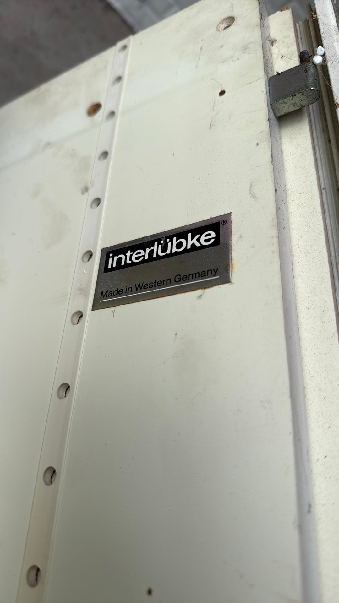 commode et armoire Interlubke, Autres dimensions, Modern 80, Une personne, Enlèvement