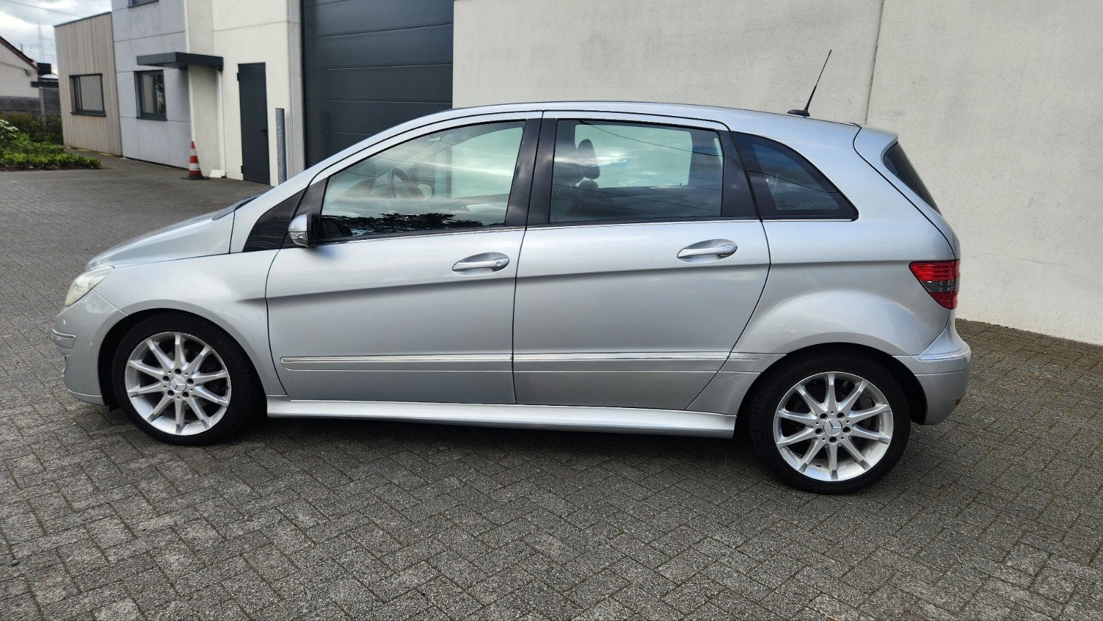 ❤️Automaat❤️ Mercedes B180 CDI SPORT❤GEKEURD
VOOR VERKOOP ❤, Autos, Achat, Entreprise, Diesel, Automatique