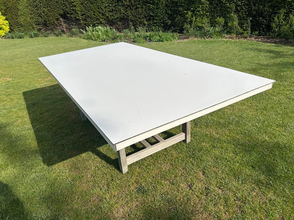 Zeer degelijke tuintafel met volkern blad, Ophalen, Gebruikt, Rechthoekig