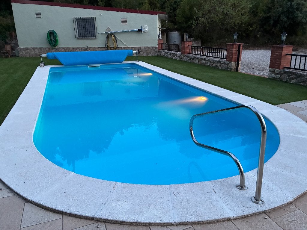Gerenoveerde villa te koop in Spanje, Immo, Buitenland, 229 m², Spanje, 3 kamers, Landelijk