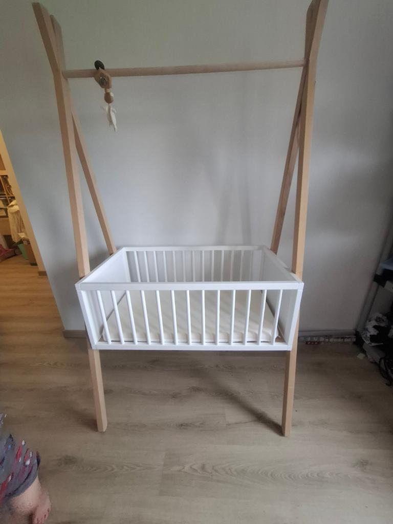Childhome wieg - kledingrek, Ophalen, Zo goed als nieuw, Wieg