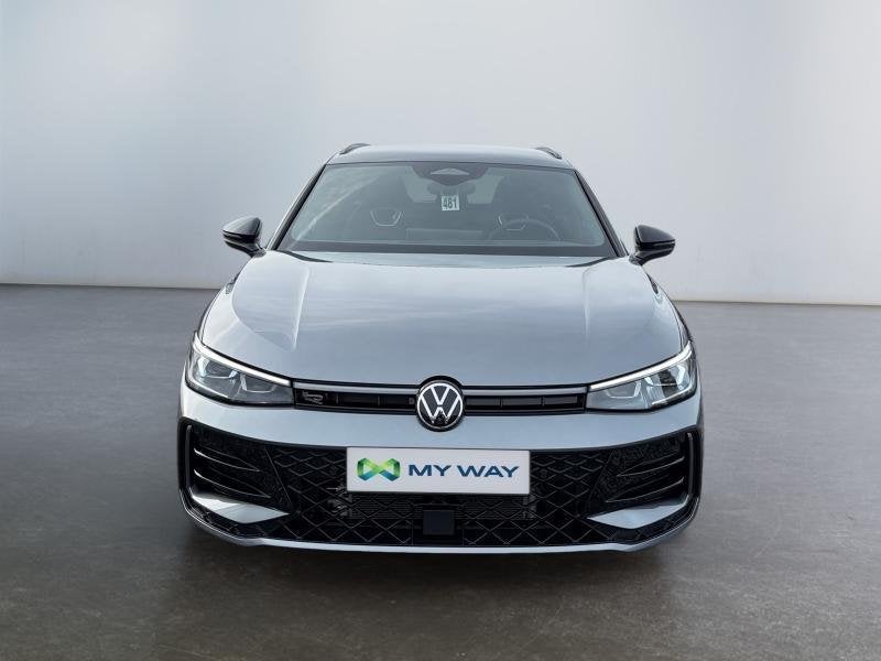 Volkswagen Passat R-Line | 1.5 TSI Plug-in 204cv | Attelage, Autos, Volkswagen, Argent ou Gris, Achat, Euro 6, Entreprise