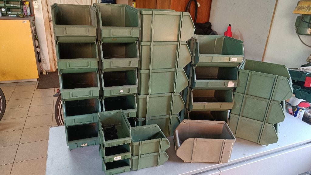 Stapelbare sorteerbakjes diverse maten vanaf 2 euro, Doe-het-zelf en Bouw, Ophalen, Gebruikt