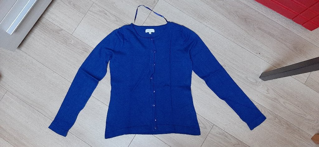 Trui met knoopjes maat S - 36, Kleding | Dames, Ophalen, Blauw, Bel & Bo, Zo goed als nieuw
