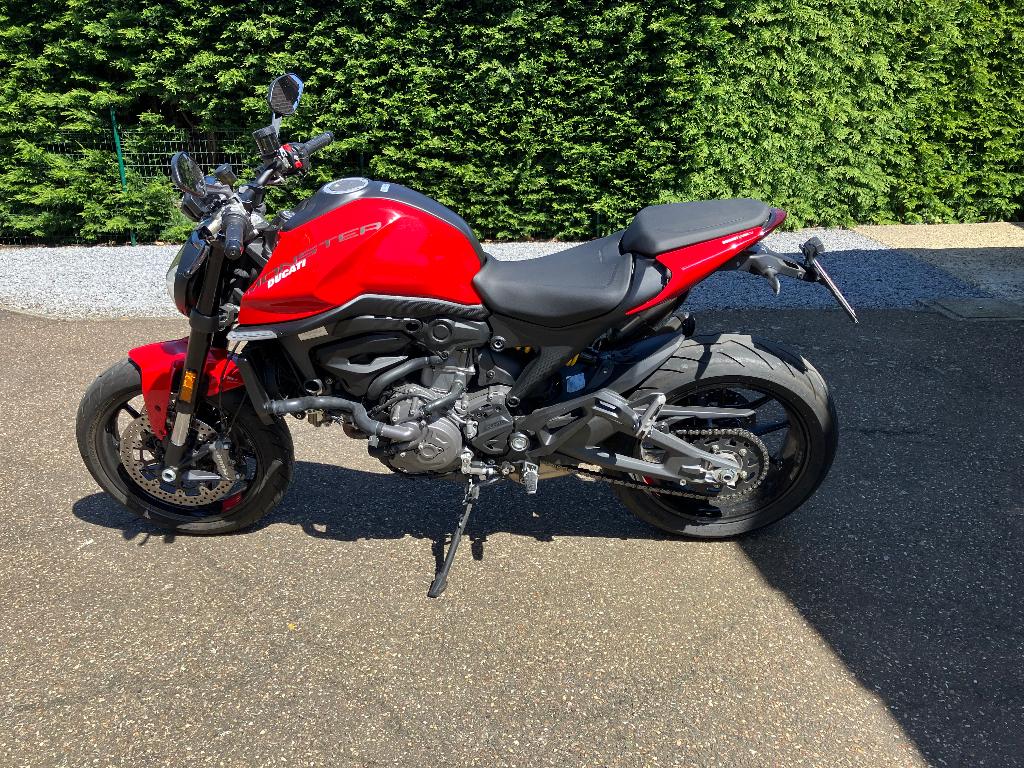 Ducati monster 937 in perfecte staat, Motoren, 2 cilinders, Motorrijbewijs A, Gebruikt, Particulier