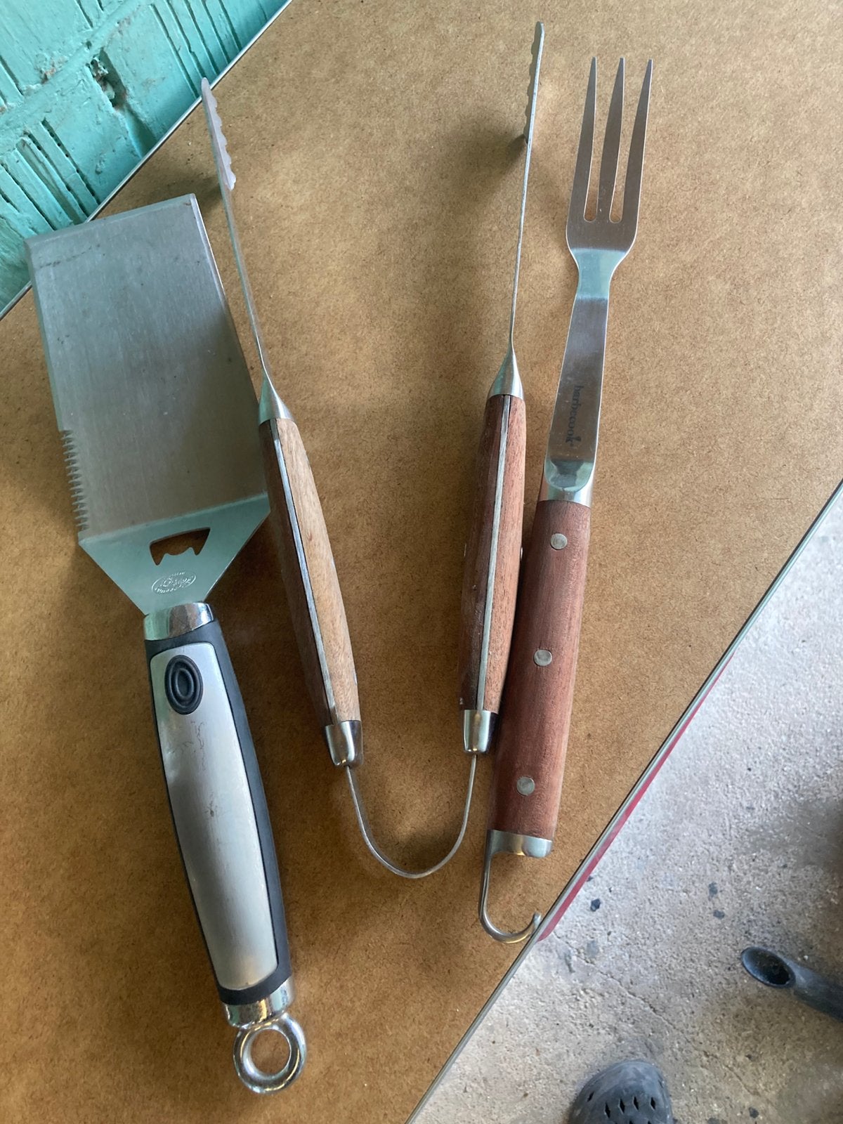 BBQ gereedschap (gereserveerd), Ophalen, Nieuw
