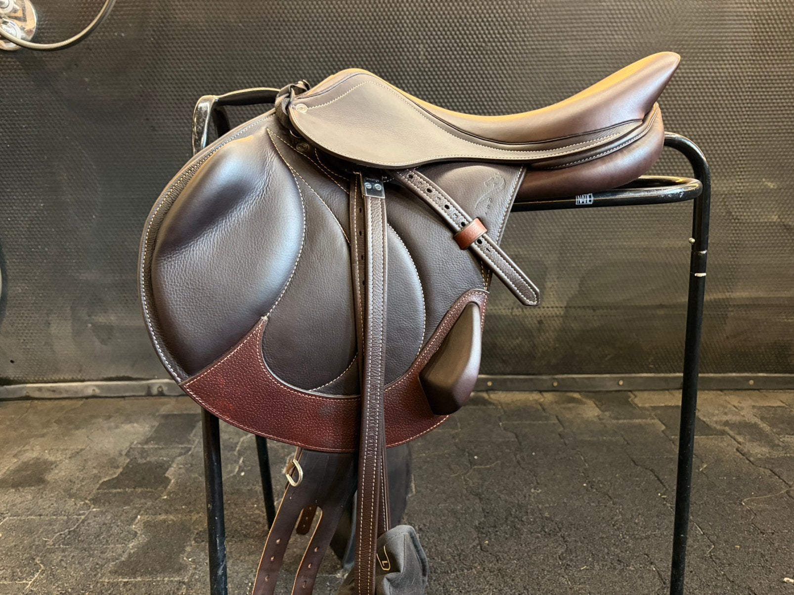 Selle de saut Antares, Animaux & Accessoires, Enlèvement, Neuf, Obstacle