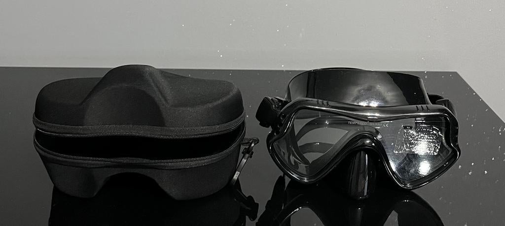 Masque plongée snorkeling noir avec  etui neuf, Watersport en Boten, Duiken, Ophalen of Verzenden, Zo goed als nieuw