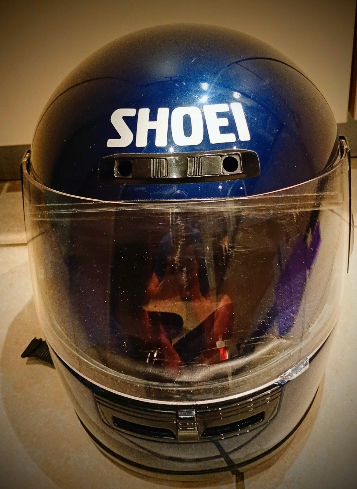 Degelijke Motorhelm Shoei. Diest, Ophalen, Tweedehands, Shoei