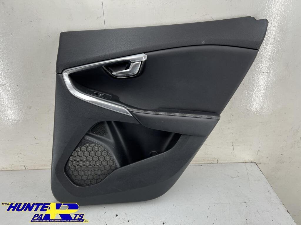 Portierbekleding RA zwart Volvo V40 II ('12-'19) 31351102, Auto-onderdelen, Gebruikt, Ophalen of Verzenden, Volvo, Volvo