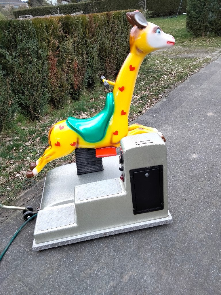 Girafje, Verzamelen, Ophalen, Zo goed als nieuw
