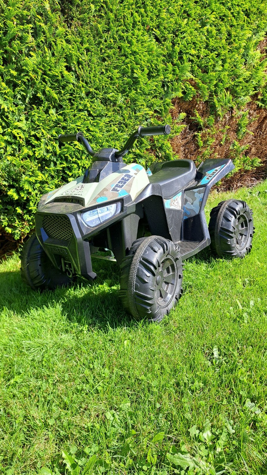 Elektrische quad 12v Feber, Enfants & Bébés, Jouets | Extérieur | Véhicules à batterie, Utilisé