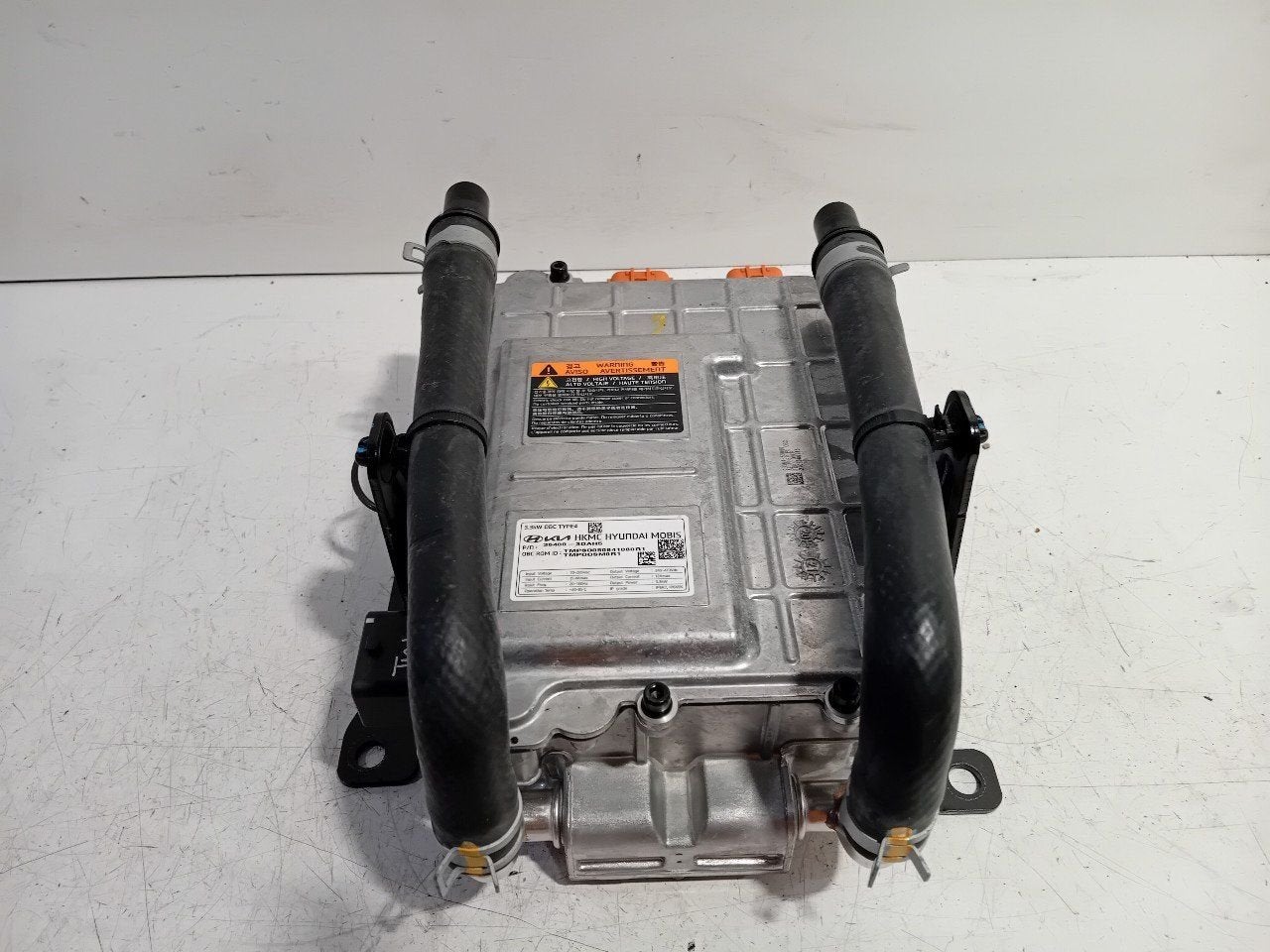 Computer Hyundai Santa Fe, Onderdelen@venauto.nl, Van der Ven Autorecycling B.V., Ettenseweg 76, 4706 PB Roosendaal, The Netherlands