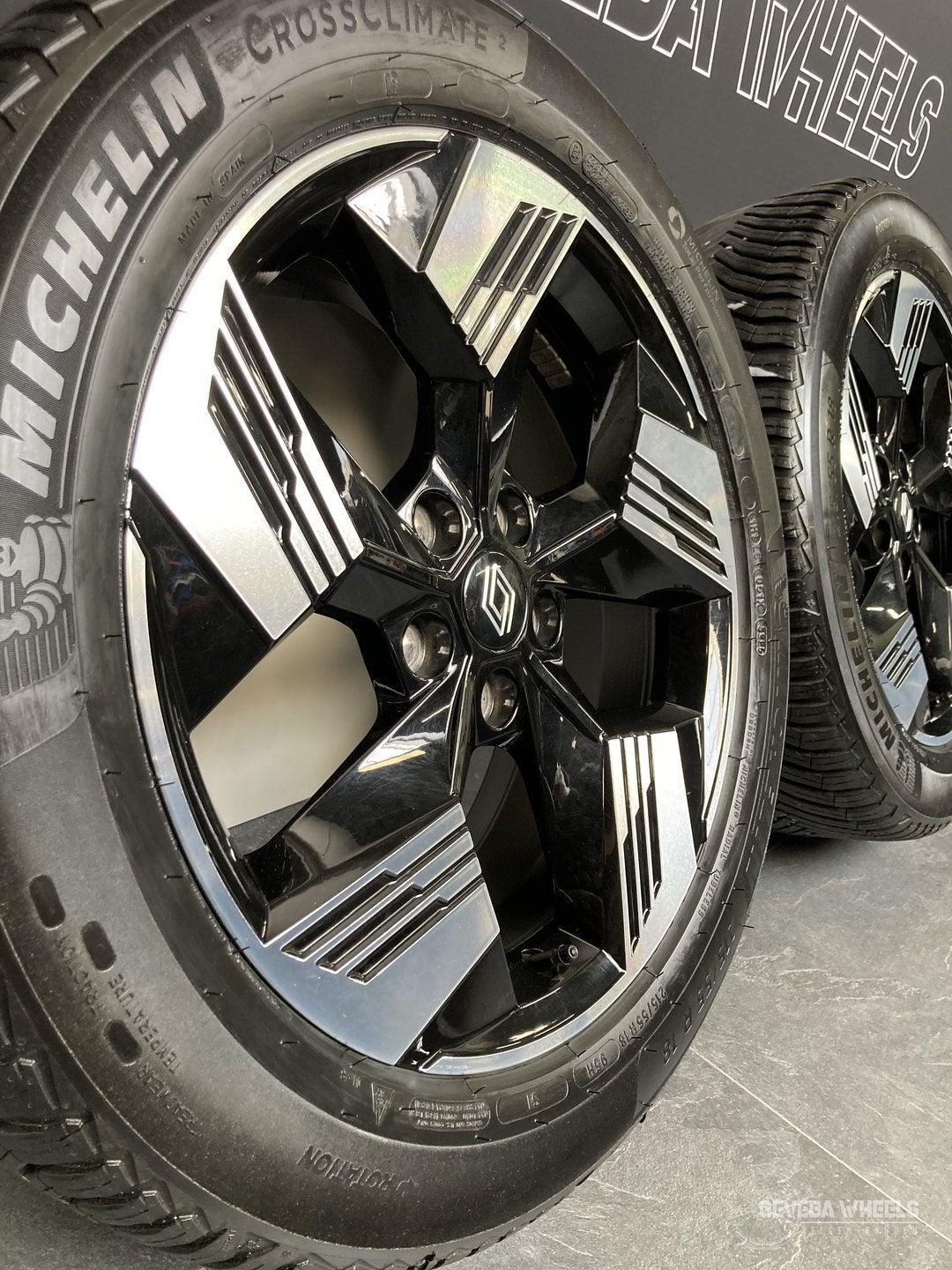 18” originele Renault Captur Symbioz Arkana velgen + banden, Autos : Pièces & Accessoires, Pneus et Jantes, 215 mm, 4 Saisons