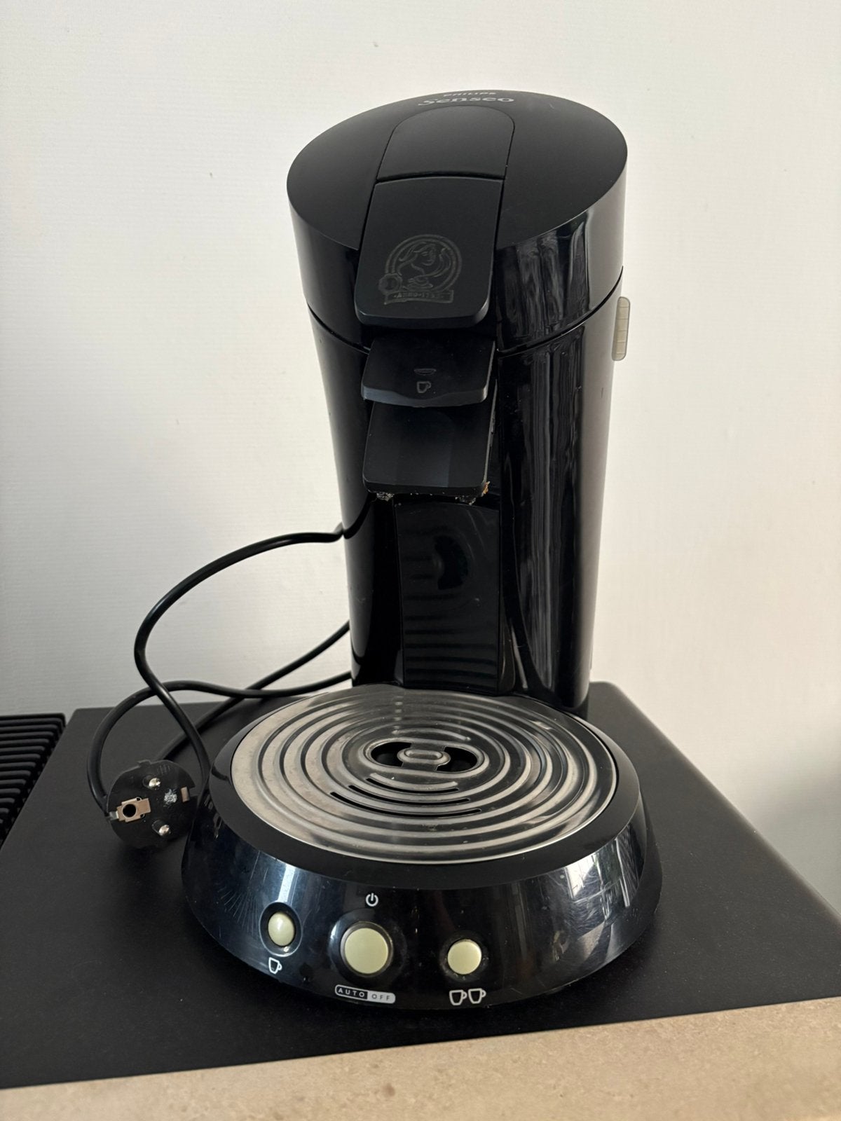 Senseo New Generation met toebehoren, Elektronische apparatuur, Ophalen, Gebruikt, Overige modellen, Koffiepads en cups