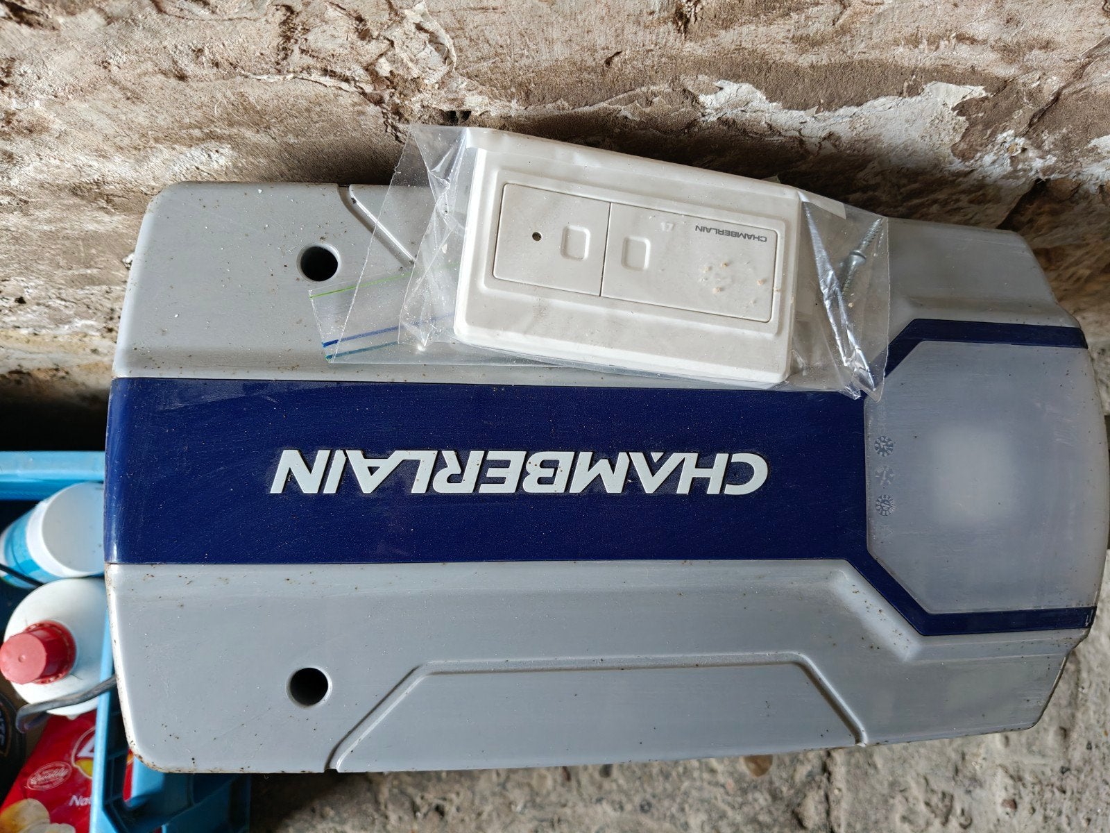 Motor voor garagepoort, Enlèvement