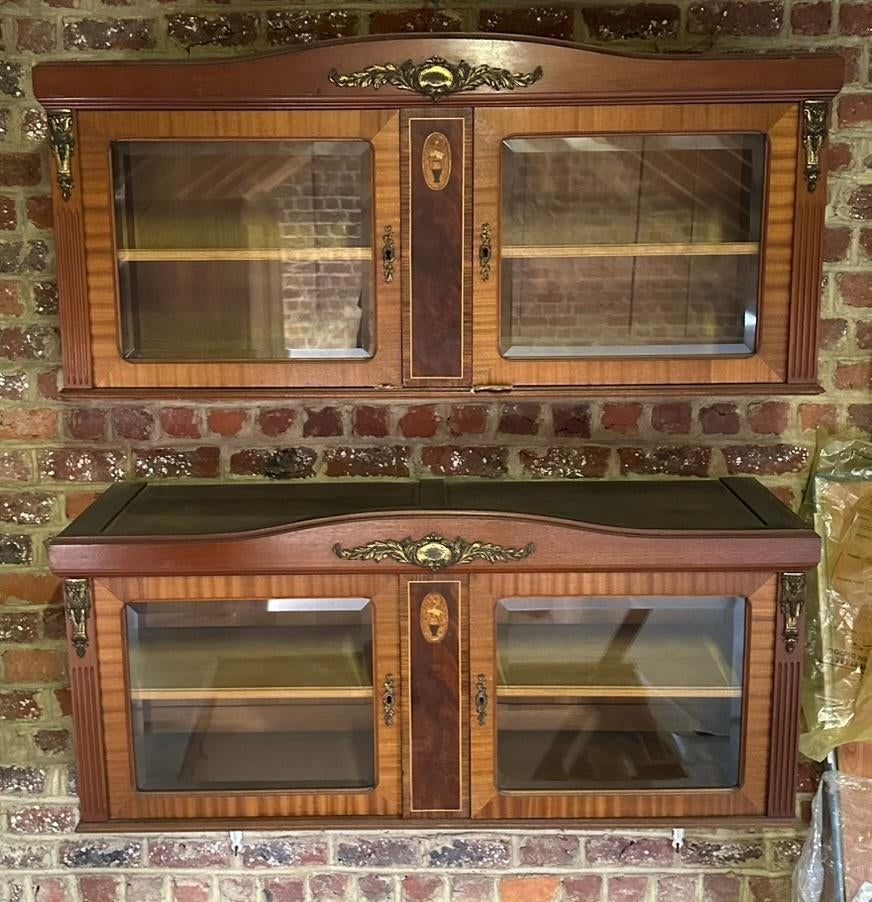 Vitrines suspendues en bois (ancien / vintage / 2 pièces), Enlèvement, Utilisé