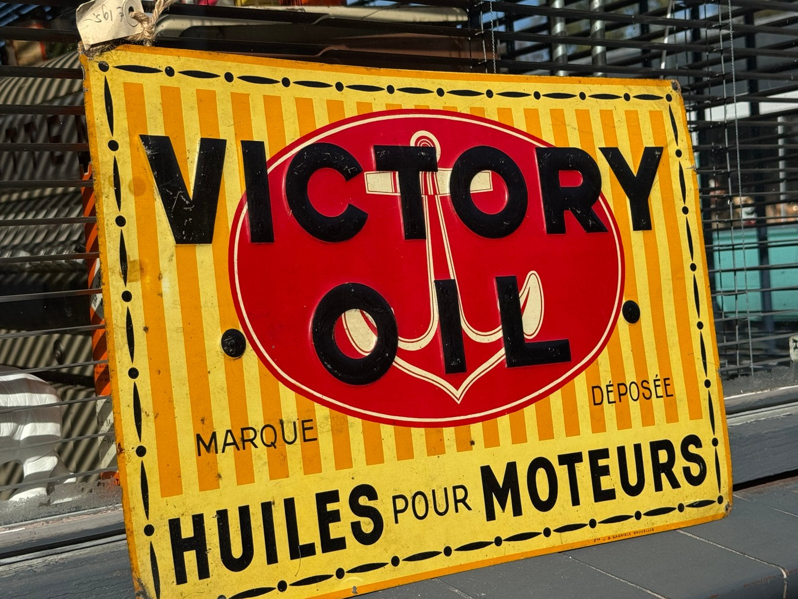 Ancien panneau d'affichage pour huile à moteur Victory, Panneau publicitaire, Enlèvement ou Envoi, ., Utilisé
