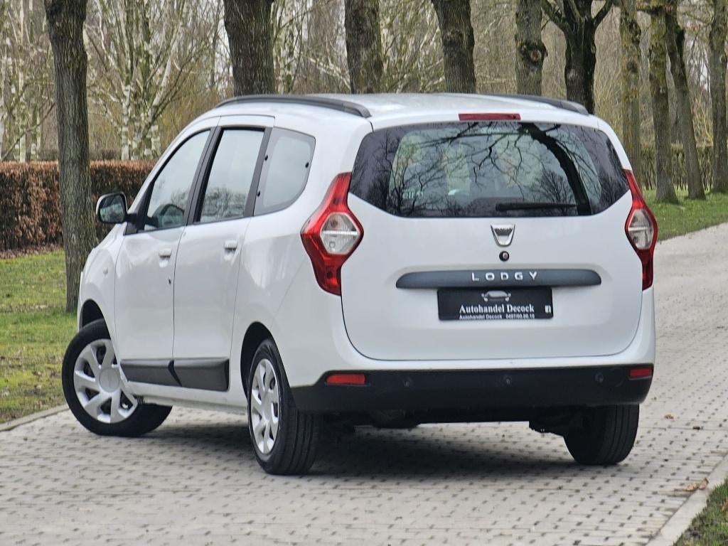 Dacia lodgy 1.6 benzine | cruise control | 7 zitplaatsen, Auto's, Dacia, Euro 5, Zwart, Navigatiesysteem, Handgeschakeld