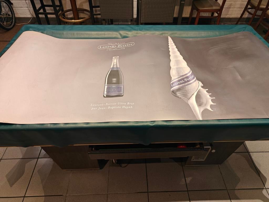 Banner Laurent Perrier, Verzamelen, Ophalen