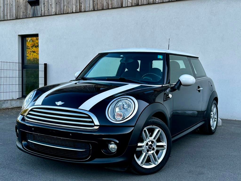 MINI Cooper 1.6D **Onderhoudsboek** 1e eigenaar, Auto's, Mini, Bedrijf, Te koop, Cooper, ABS, Adaptieve lichten, Airbags, Airconditioning