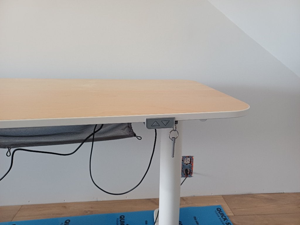 Ikea Bureau elektrisch verstelbaar, Maison & Meubles, Bureaux, Utilisé, Bureau d'angle, IKEA, Scandinave, Bois, Électrique, Réglable en hauteur