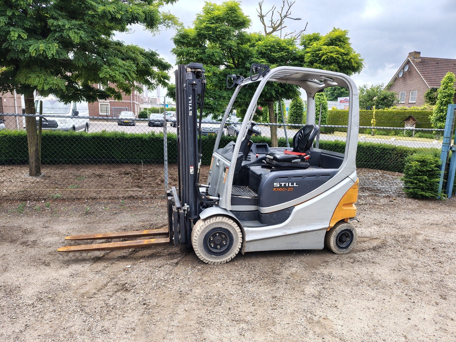 Still RX 60-25 heftruck triplo met lader, Zakelijke goederen, Still, Heftruck, Ophalen of Verzenden, Elektrisch