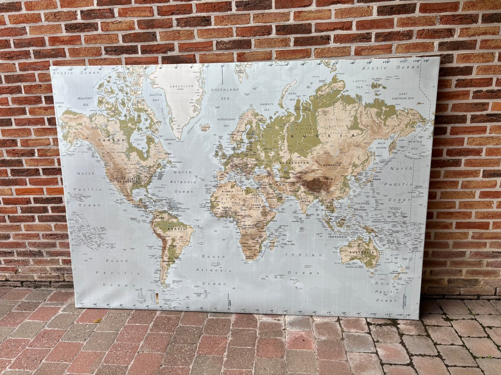 Wereldkaart, Ophalen