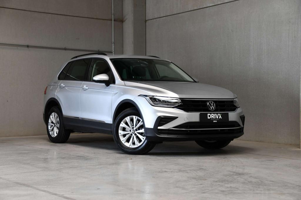 Volkswagen Tiguan Plug in - Carplay - ACC - DAB - Camera, Auto's, Stof, 4 cilinders, https://public.car-pass.be/vhr/9b500109-242c-4292-b5ab-9239d53722fa