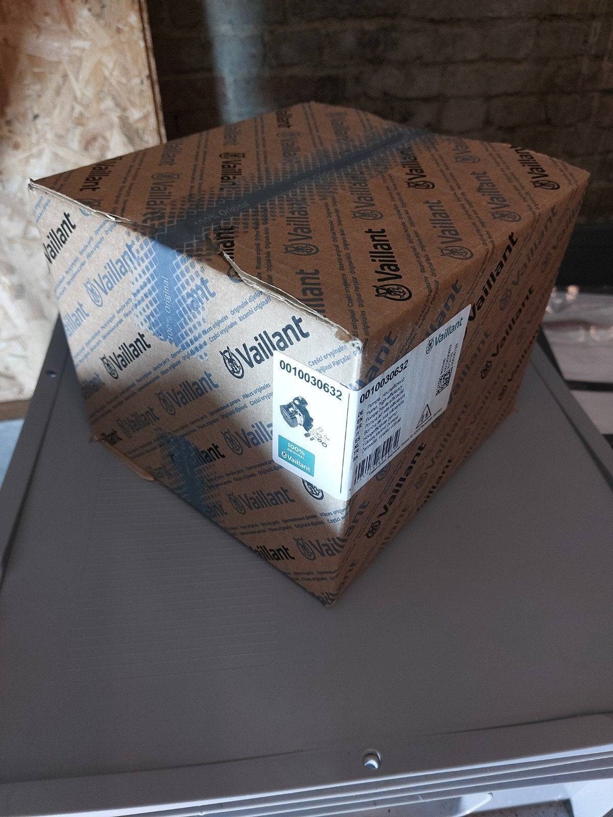 Vaillant hoogefficiente pomp VHR 35 S/C, Bricolage & Construction, Chauffe-eau & Boilers, Enlèvement ou Envoi