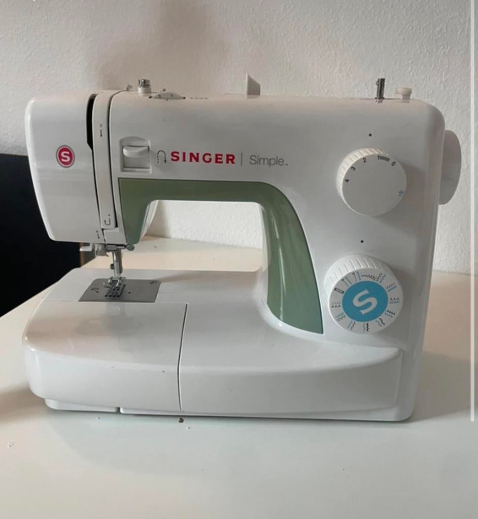 SINGER naaimachine, Ophalen of Verzenden, Zo goed als nieuw, Naaimachine, Singer