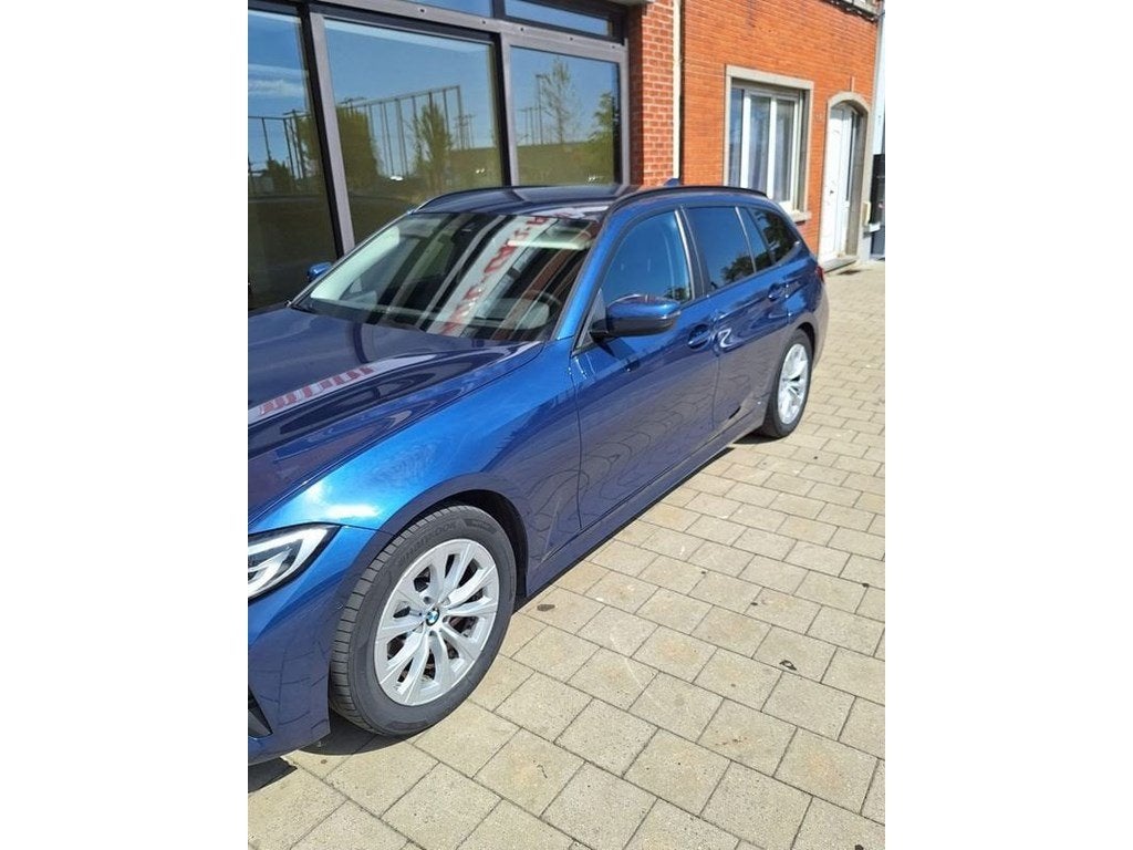 BMW 318 2.0 318i AUT Touring, Autos, Achat, Noir, 5 portes, Automatique