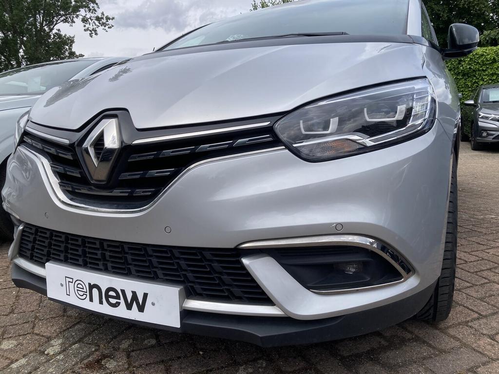 Renault Grand Scenic TCe 140 Pk Techno * Automaat - 7 Plaat, Monovolume, 4 cilinders, 0 kg, 7 zetels